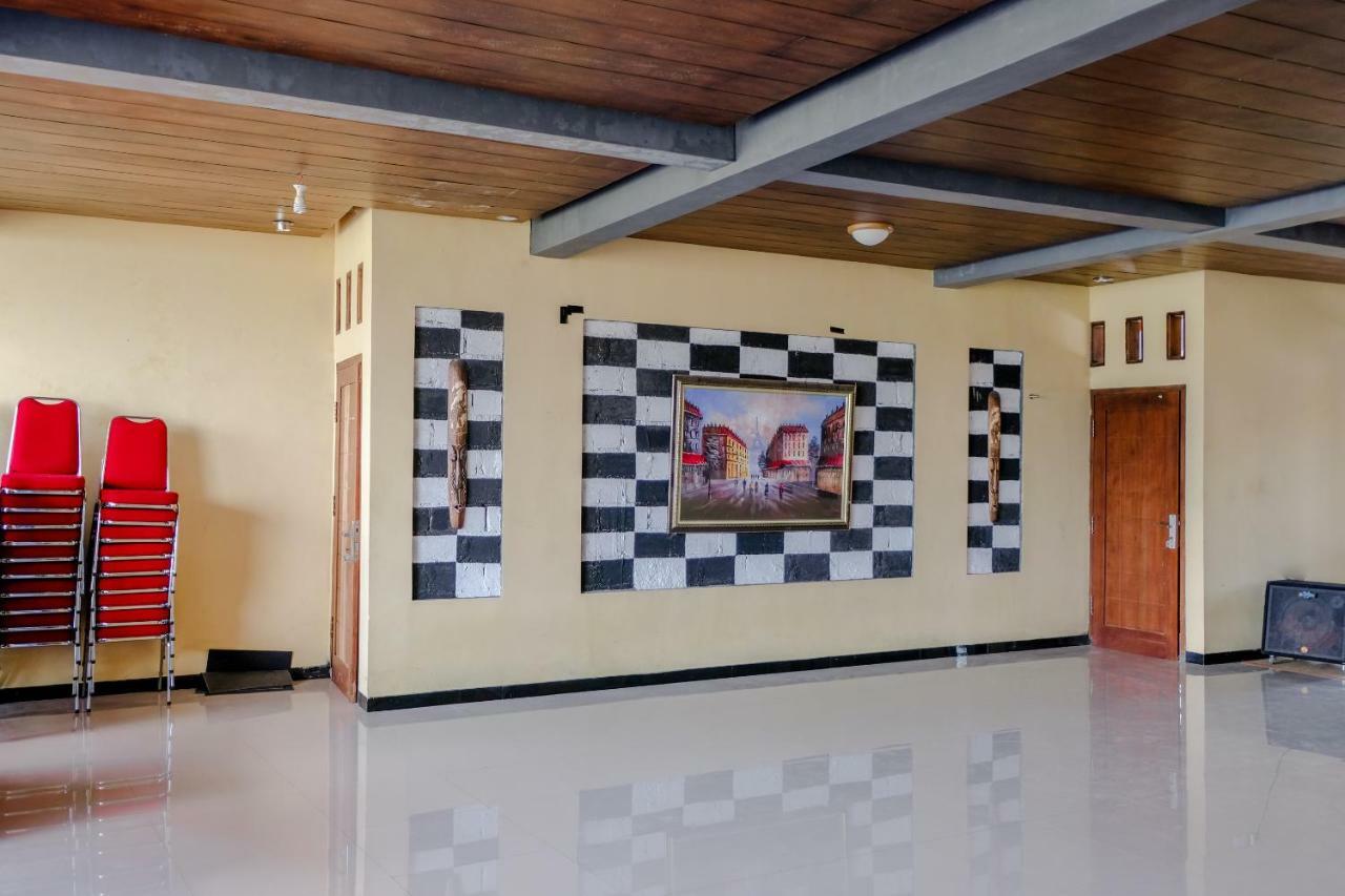 Magetan Oyo 1351 Tanggulasi Resto & Residence Syariah מראה חיצוני תמונה