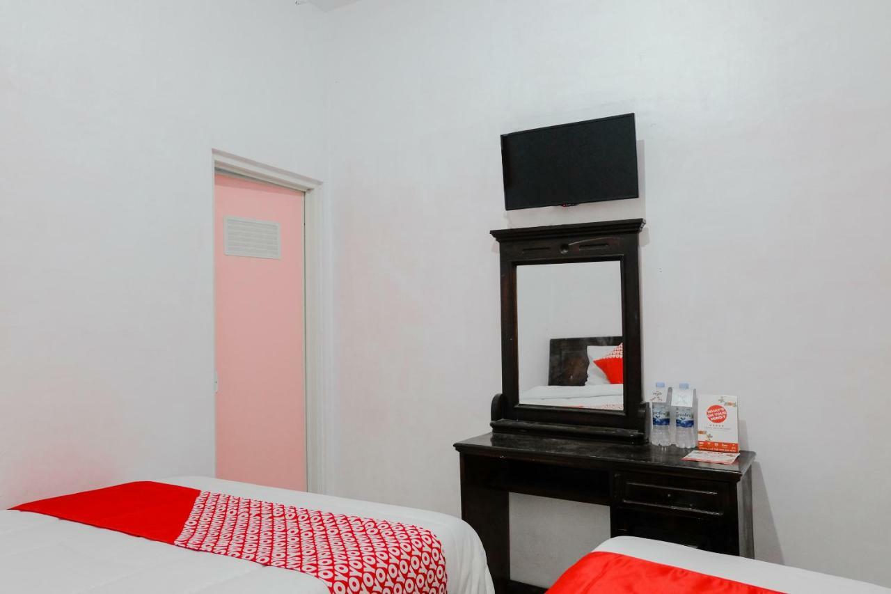 Magetan Oyo 1351 Tanggulasi Resto & Residence Syariah מראה חיצוני תמונה