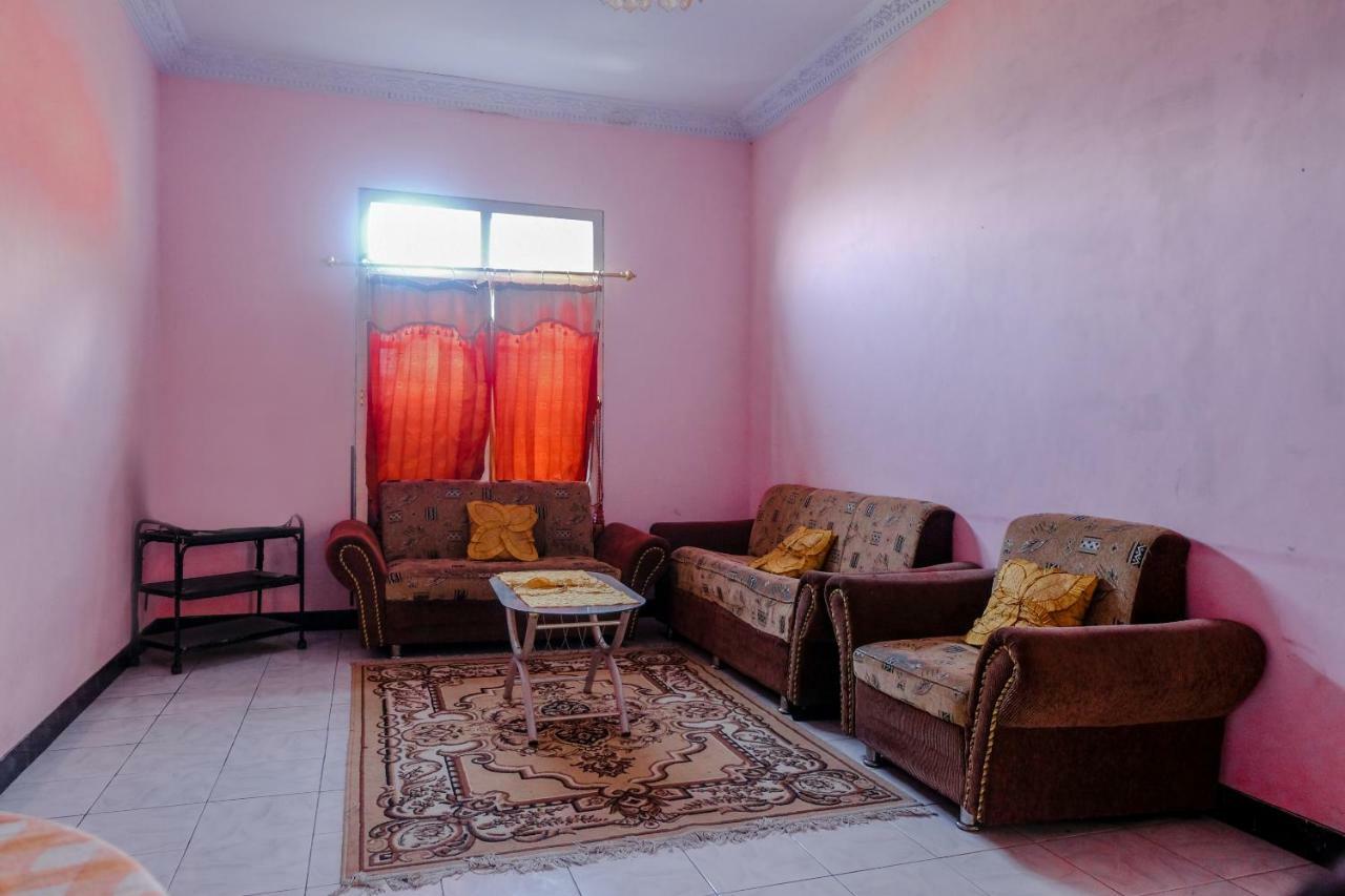 Magetan Oyo 1351 Tanggulasi Resto & Residence Syariah מראה חיצוני תמונה